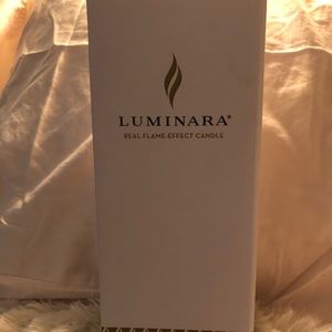 Luminara flameless candle. New!